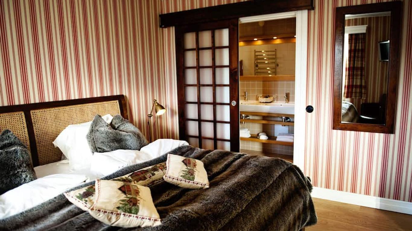 Gammelgården Hotell