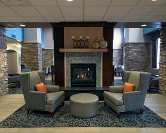 Hampton Inn & Suites Colorado Springs/Air Force Academy - Κολοράντο Σπρινγκς - Σαλόνι ξενοδοχείου