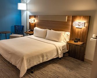 Holiday Inn Express & Suites West Chester By IHG - West Chester - Habitación