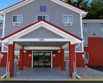 Motel 6 Morehead Ky - Morehead - Edificio