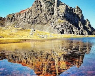 Hotel Valle De Izas - Sallent de Gállego