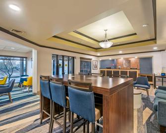 كومفورت إن إيربورت تيرفواي رود - فلورنسا - ردهة