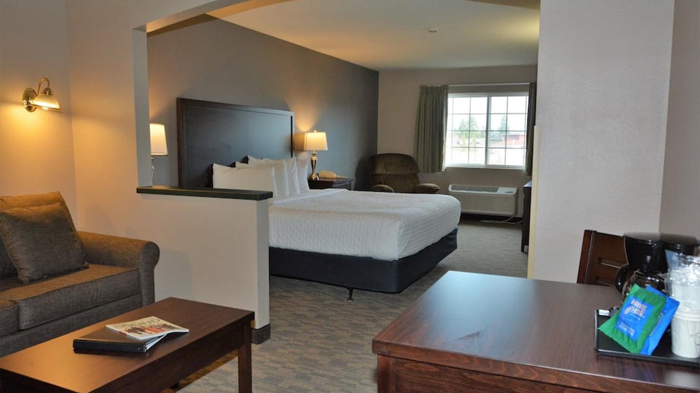 Fairbridge Inn & Suites Dupont