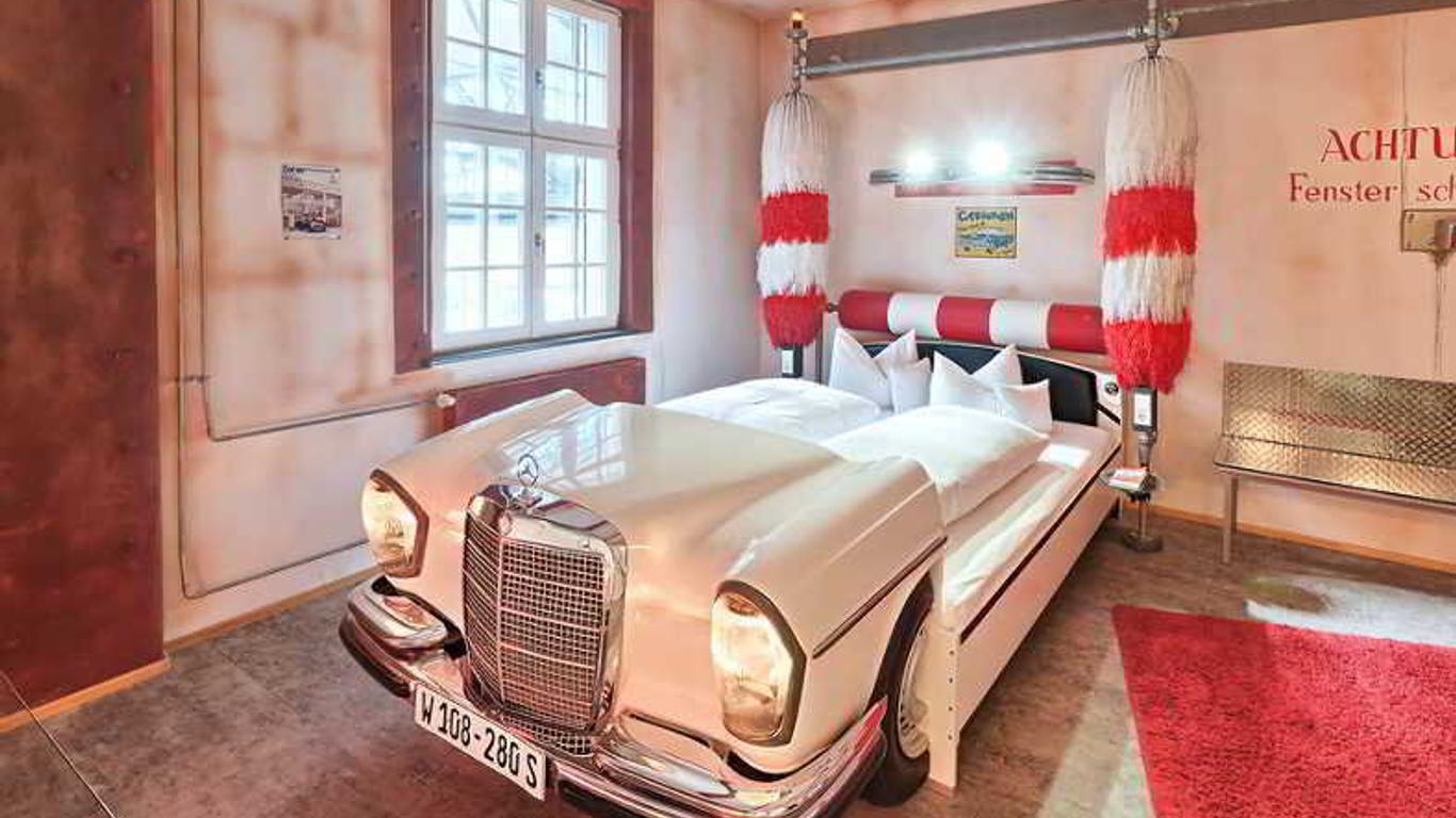 V8 Hotel Motorworld Region Stuttgart
