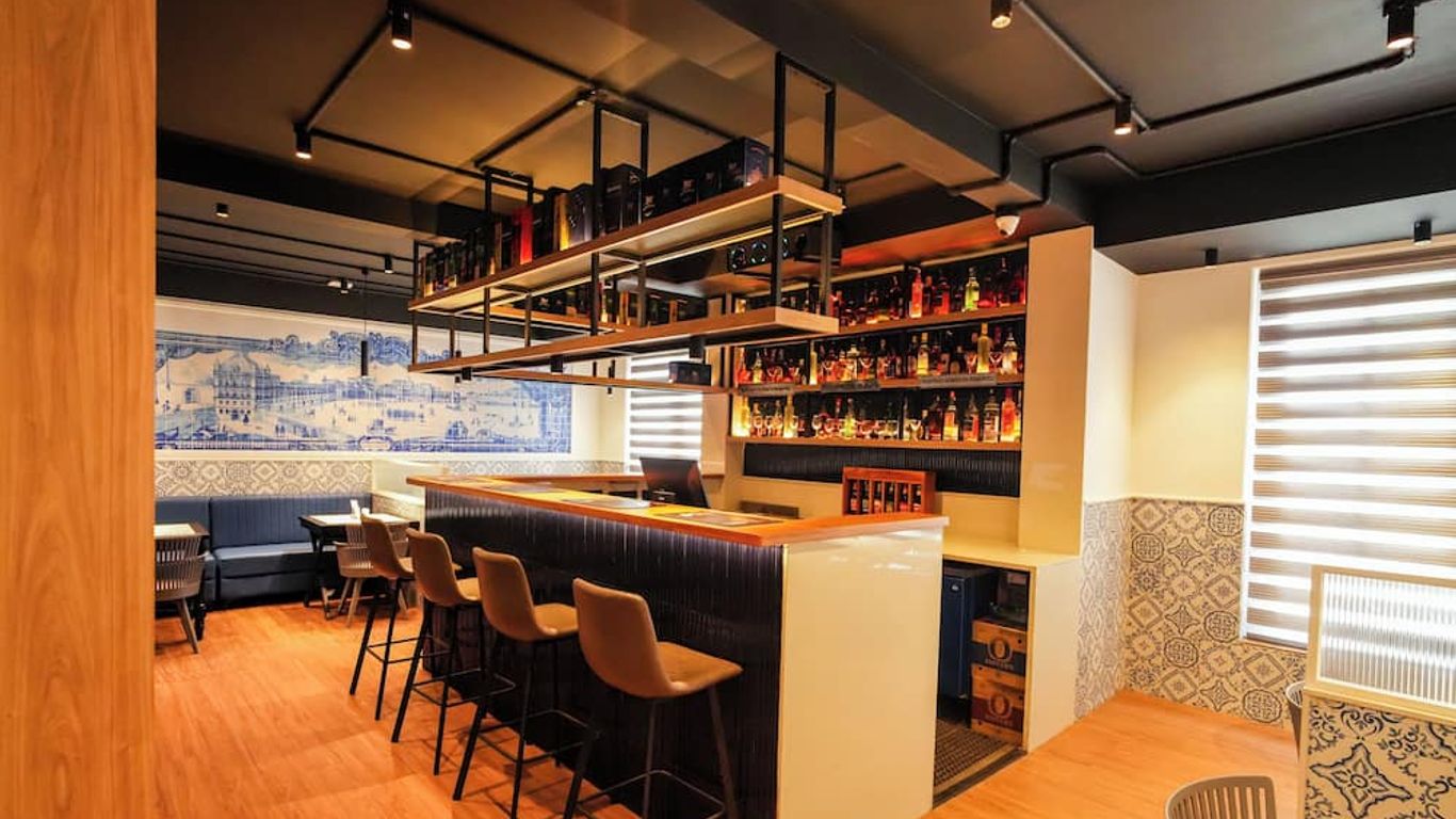 MGM Vailankanni Residency Hotel