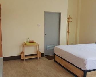 Ginza Pran Resort - Pran Buri - Bedroom