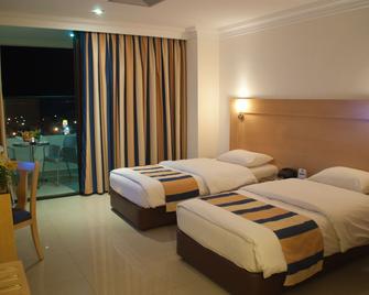 Mina Hotel - Aqaba - Bedroom