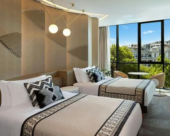 Paragraph Freedom Square, a Luxury Collection Hotel, Tbilisi - Tiflis - Habitación