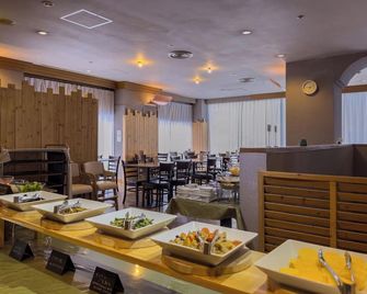 Court Hotel Asahikawa - Asahikawa - Restoran