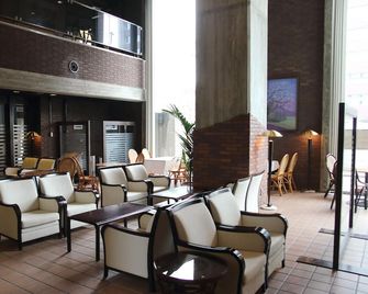 Kita Hotel (Hotel Du Nord) - מוריוקה - טרקלין