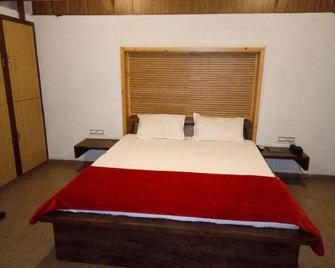 Kamdhenu Resort - Vasad - Habitación