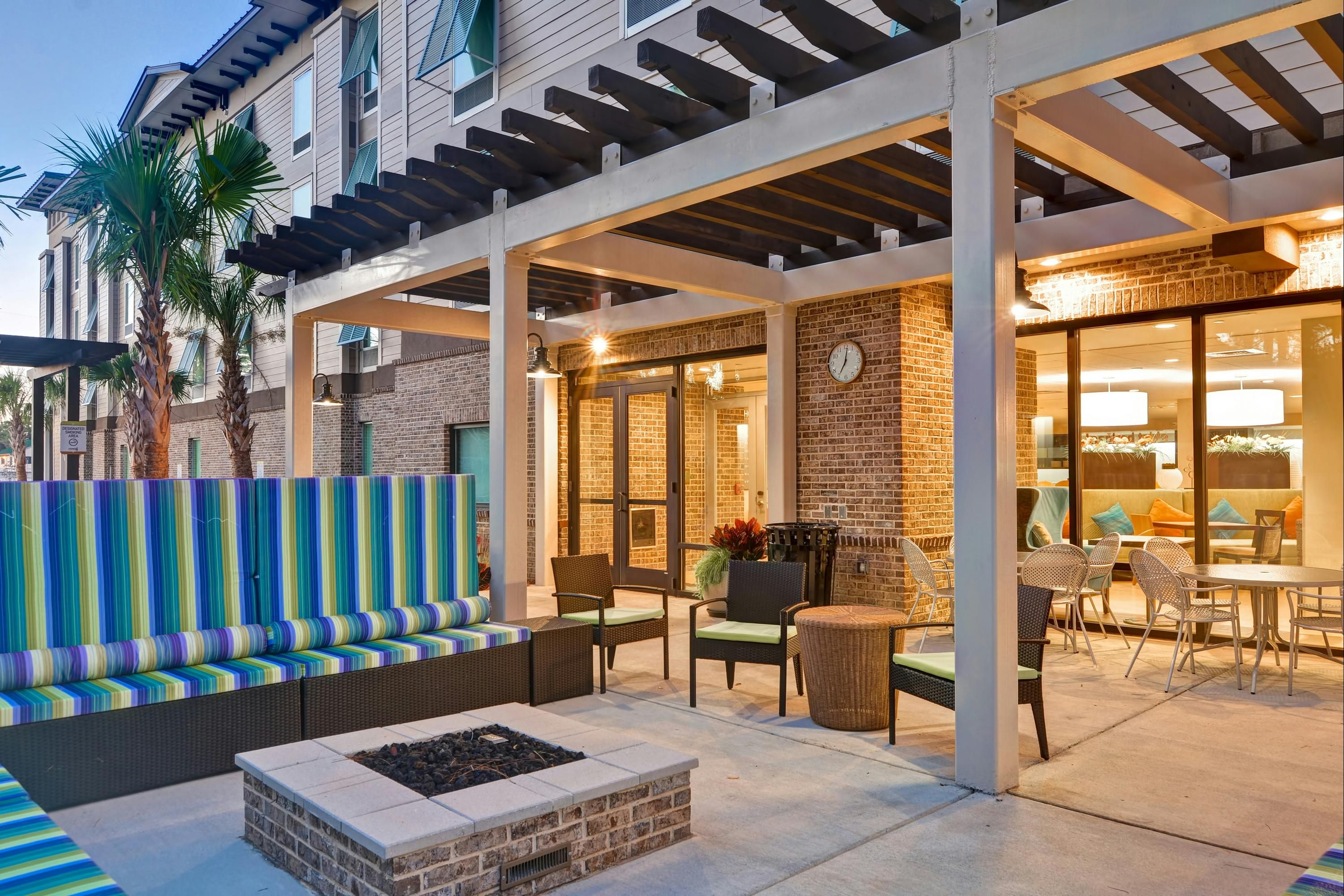 Home2 Suites by Hilton Hilton Head - Hilton Head Island - Patio