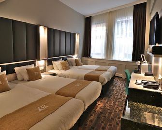 فنادق شو سيتي سنتر - امستردام - غرفة نوم