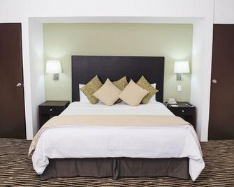 Quality Inn Nuevo Laredo - Nuevo Laredo - Bedroom