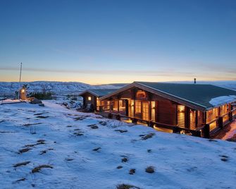Stekkar - Cozy Log Cabin on the Golden Circle, Warm and Welcoming Spa Facilities - Fludir - Bâtiment