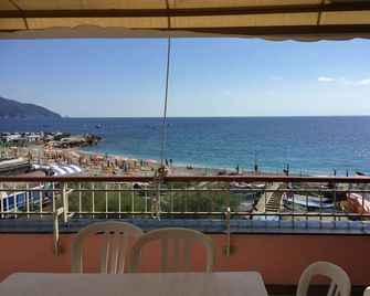Affittacamere Lo Scoglio - Monterosso al Mare
