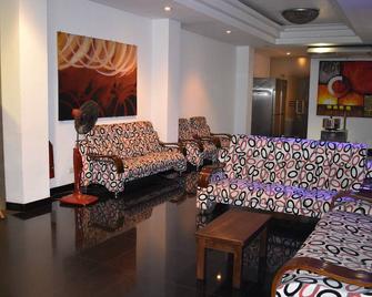 Port View City Hotel - Κολόμπο - Σαλόνι