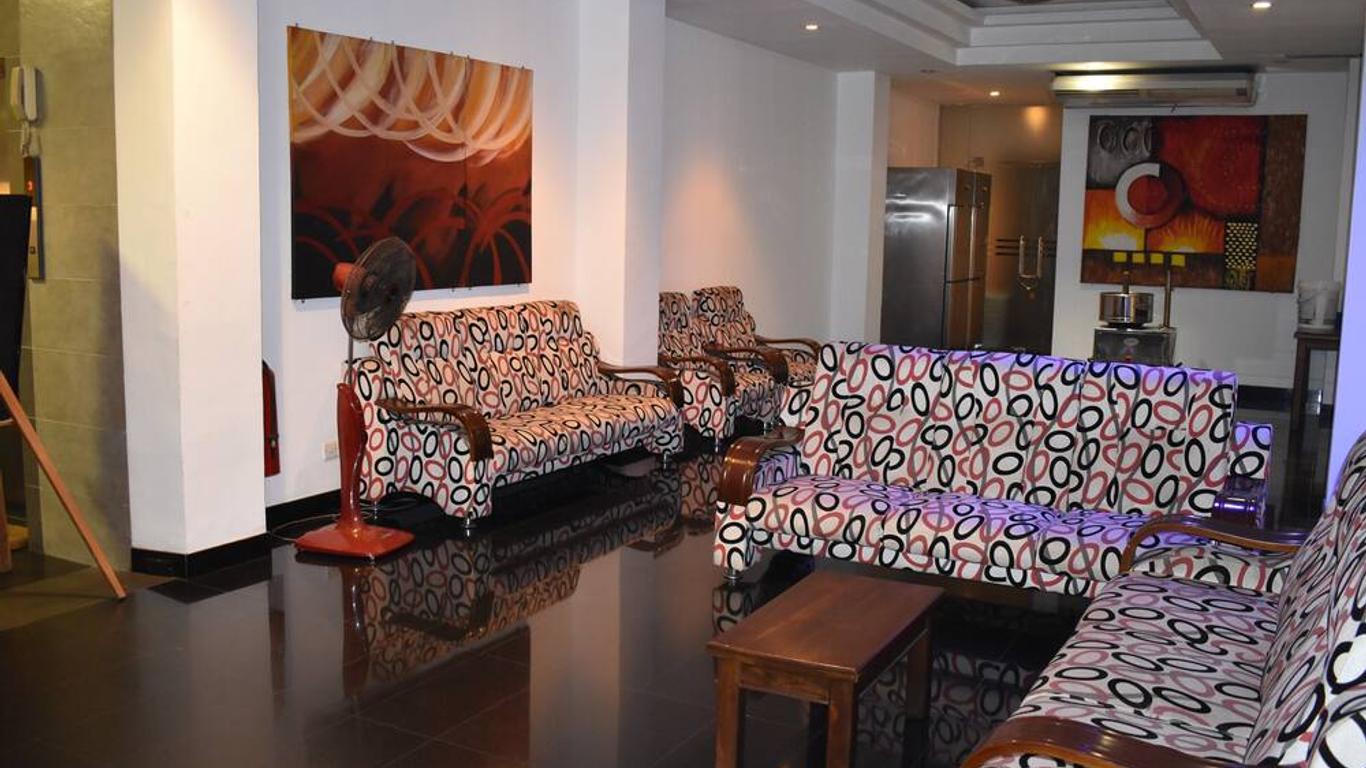 Port View City Hotel