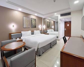 Castro's Park Hotel - Goiânia - Soverom