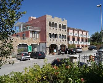 Albergo Residenziale Gli Ontani - Cala Liberotto
