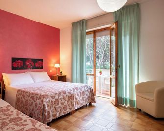 Hotel Parco dei Pini - Follonica - Bedroom