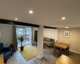 Ferienwohnung Happynest - Jena - Wohnzimmer