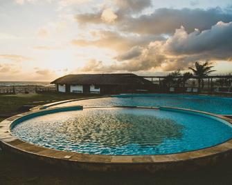 Hotel Vila Marola - Taiba - Piscina