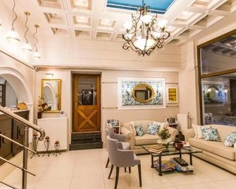 Paradise Hotel - Parga - Lobby