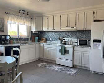May Valley Ranch House - Lamar - Küche