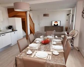 Le Clos Saint Martin - Laon - Essbereich