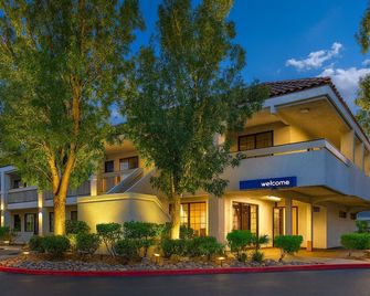 Motel 6 Thousand Oaks. Ca - Newbury Park - Edificio