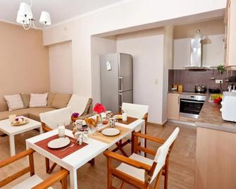 Calm View - Agios Petros - Comedor