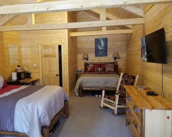 Cozy Moose Log Cabin - Healy - Ložnice