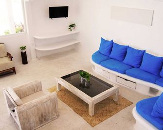 Casaluz - At The Beach - Hogar De Playa - Playa de Chachalacas - Living room
