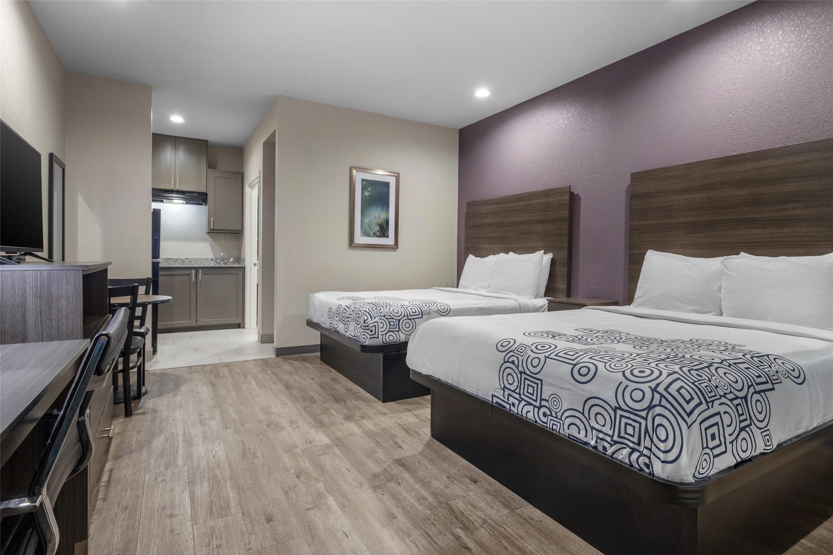 SureStay Plus by Best Western Ada - Ada - Slaapkamer