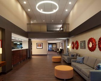 هامبتون إن تشارلستون-ساوث بريدج - تشارلستون - ردهة