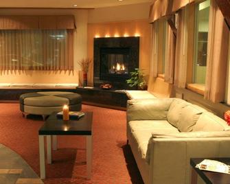 Best Western Snowcap Lodge - Cle Elum - Lounge