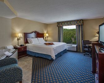Hampton Inn Clearfield - Clearfield - Habitación