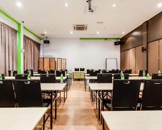 The LimeTree Hotel - Kuching - Sala de reuniones