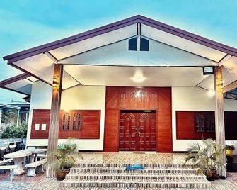 Baankhuntong Chiang Khan - Chiang Khan - Building