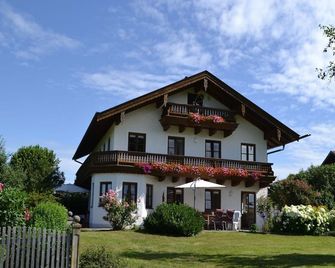 Pichler Roswitha - Bad Endorf - Gebäude