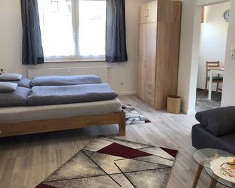 Ferienwohnung Alex - Kirchenlamitz - Habitación