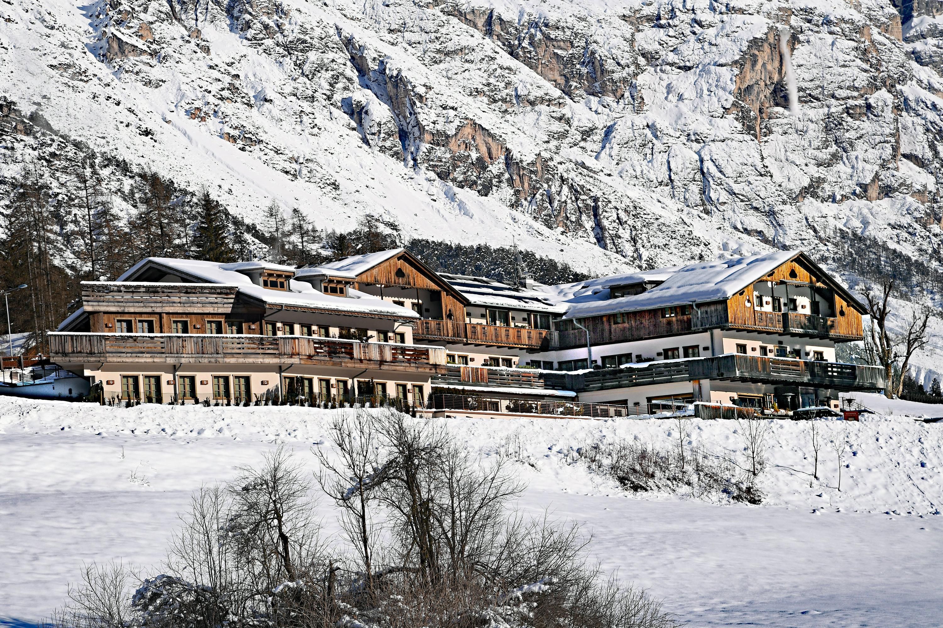 Rosapetra Spa Resort - קורטינה ד'אמפצו - בניין