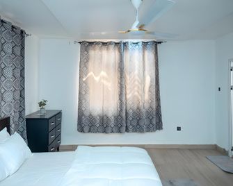 7brothers Apartment - Аккра - Спальня