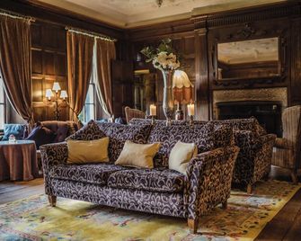 Thackray House - Callander - Lounge