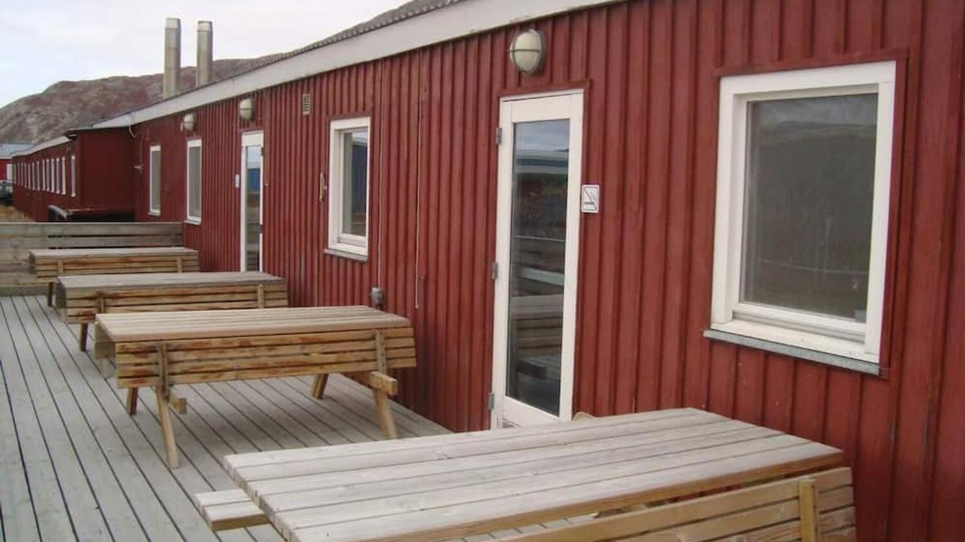 Polar Lodge