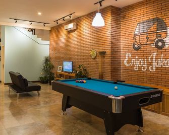 Wonderloft Hostel Kota Tua - Giacarta