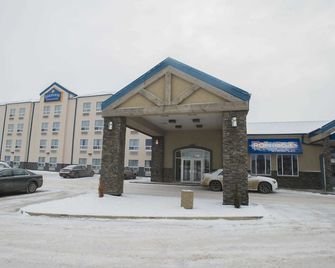 Lakeview Inns & Suites - Fort Saskatchewan - Fort Saskatchewan - Gebouw