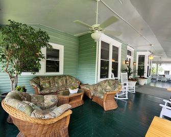 Vine Cottage Inn - Hot Springs - Edificio