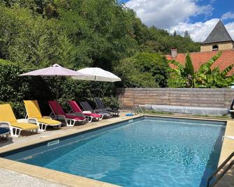 Gite 3/4 pers Lascaux, classified 3, heated swimming pool, Spa, playground & wifi - Valojoulx - Piscina